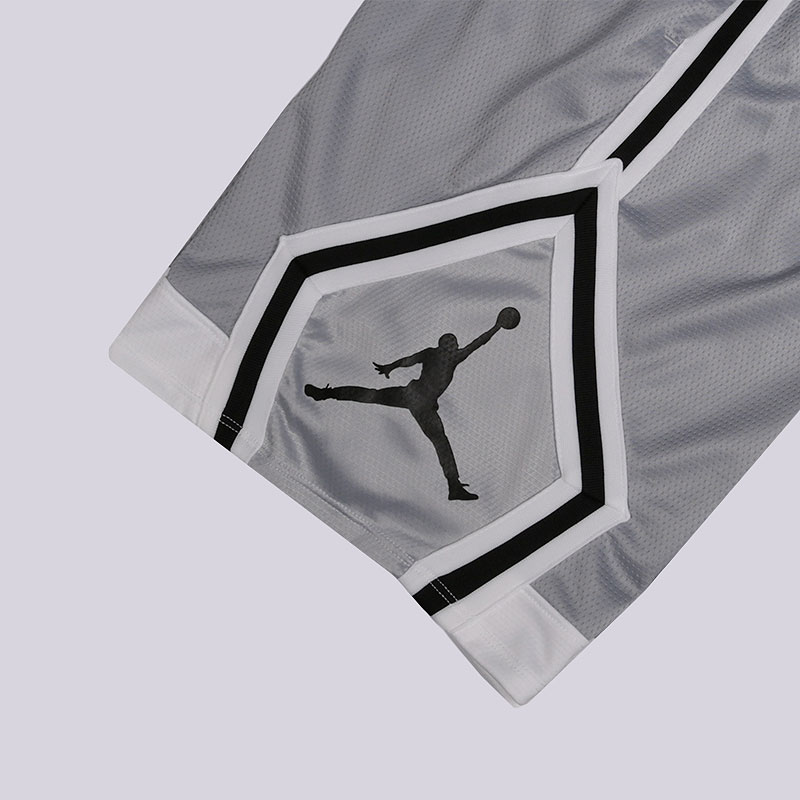 мужские серые шорты Jordan Rise Diamond Basketball Shorts 887438-012 - цена, описание, фото 2